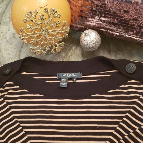 ♥️ Ralph Lauren Top - Picture 3 of 3